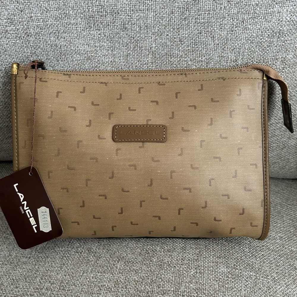 Sold 🔥 EUC Lancel Pouch Bag 🔥